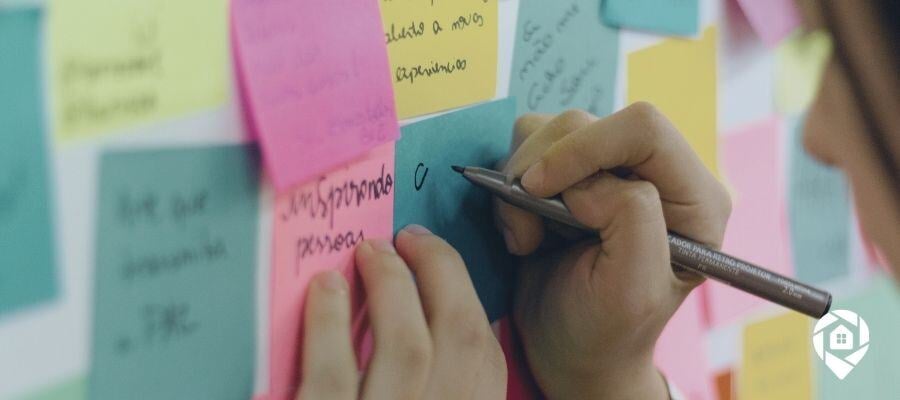 The $30k Deal: How a 19-Year-Old Used Sticky Notes to Win